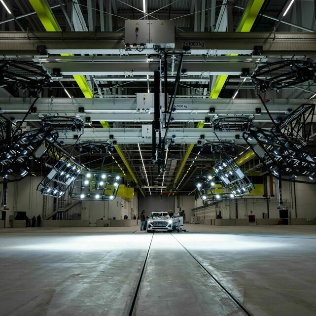 A234751 web 960 aspect ratio 1 1